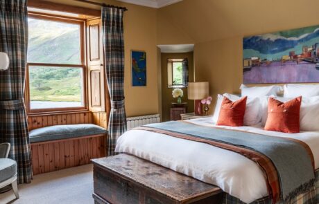 montclare-estate-lil-o-v-suite